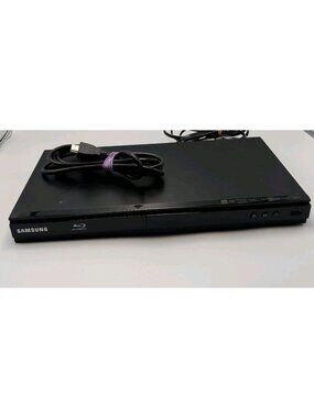 Samsung Blu-Ray / DVD Disc Player BD-E5700 W Wifi No Remote HDMI Used Working